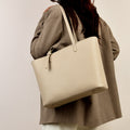 Casual And Versatile Commuter Large Capacity Shoulder Bag