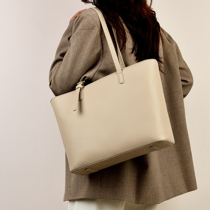 Casual And Versatile Commuter Large Capacity Shoulder Bag
