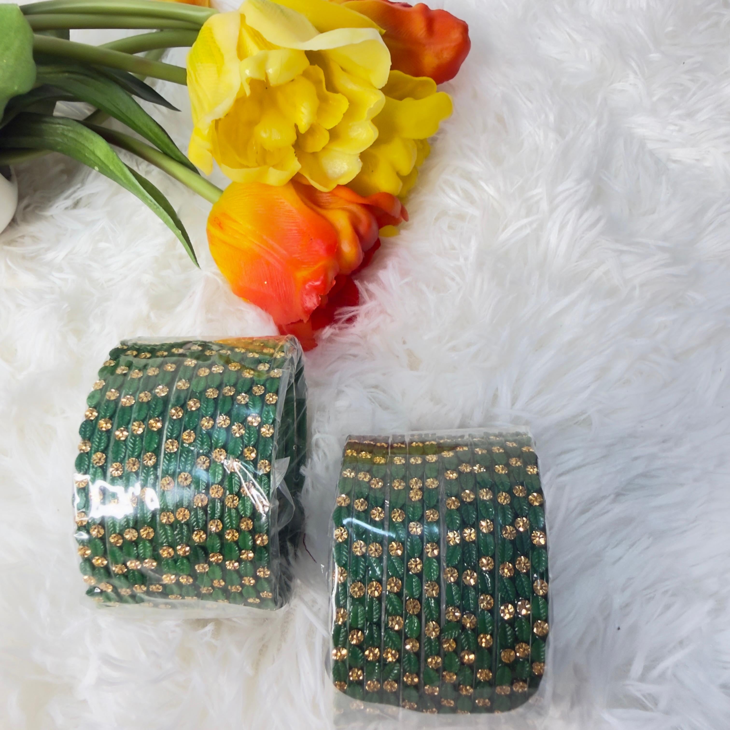 Leaf green glass bangles