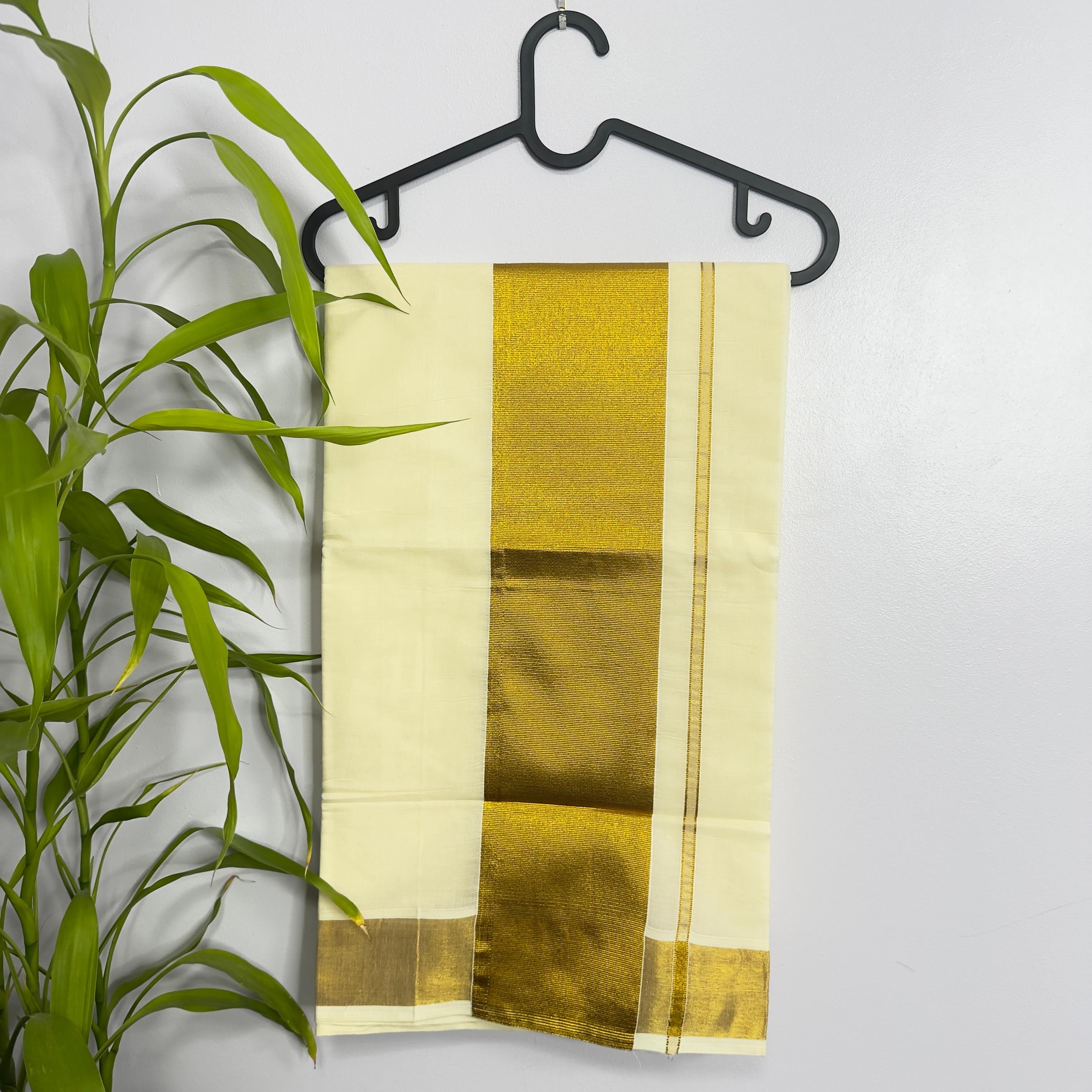 Classic Kerala Kasavu Cotton Saree with Elegant Gold Zari Border