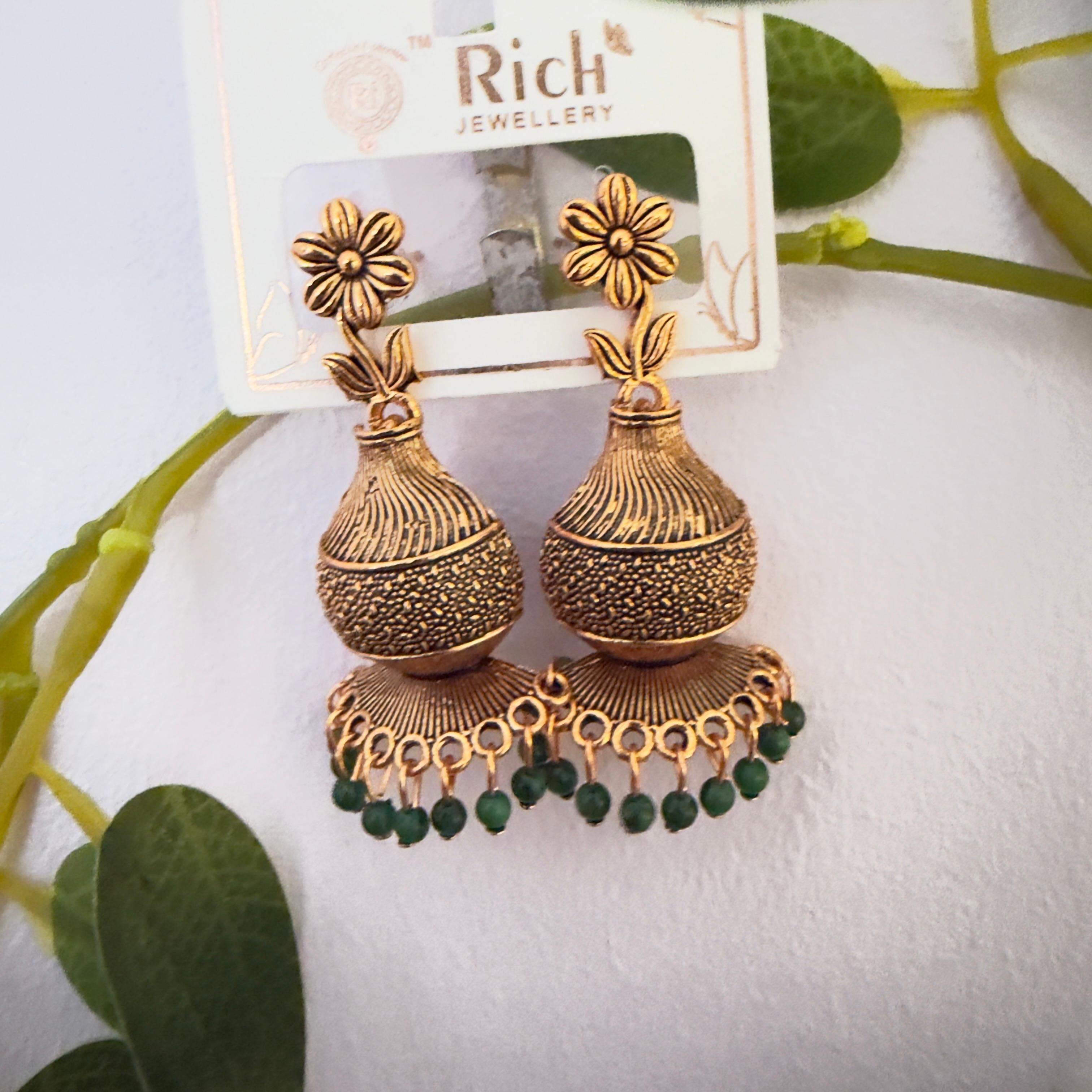 Bell shaped jhumka green