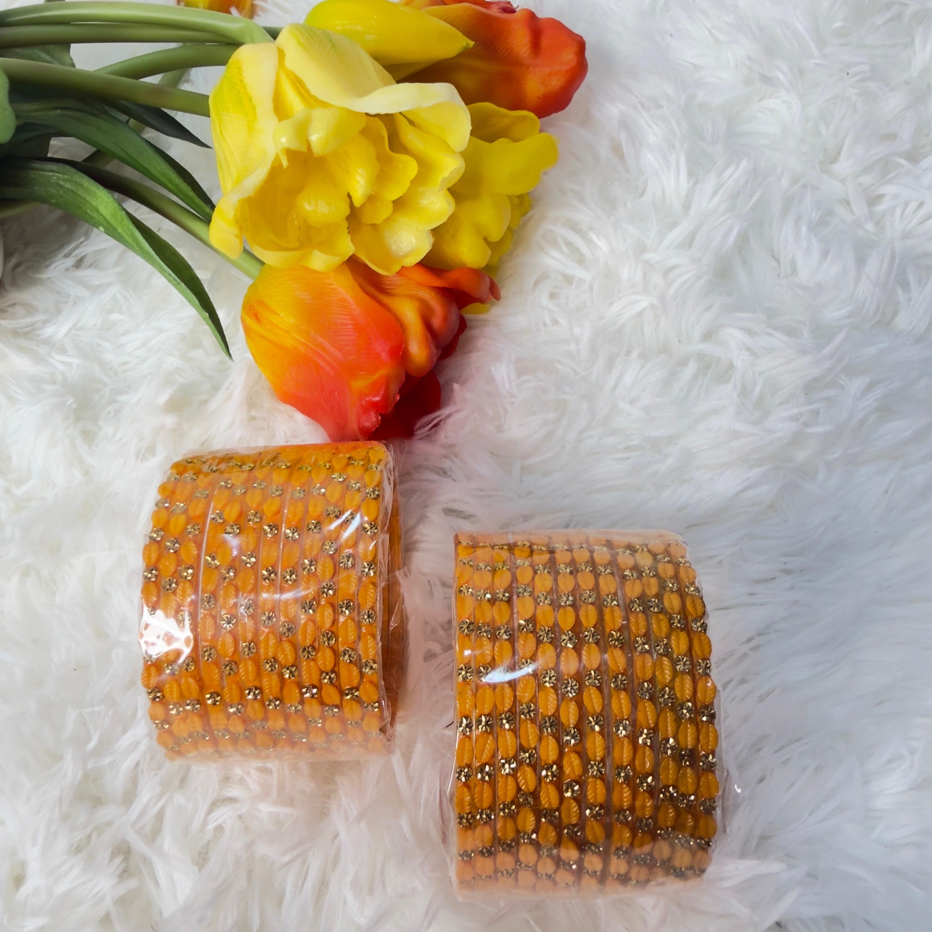 Leaf dark yellow glass bangles