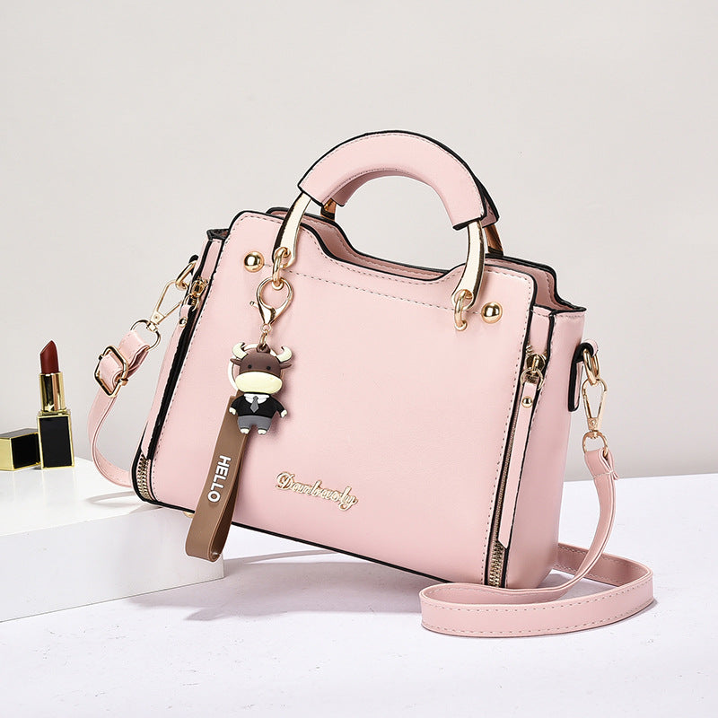 Stylish And Versatile Womens Crossbody Bag With A Chic Sophisticated Vibe