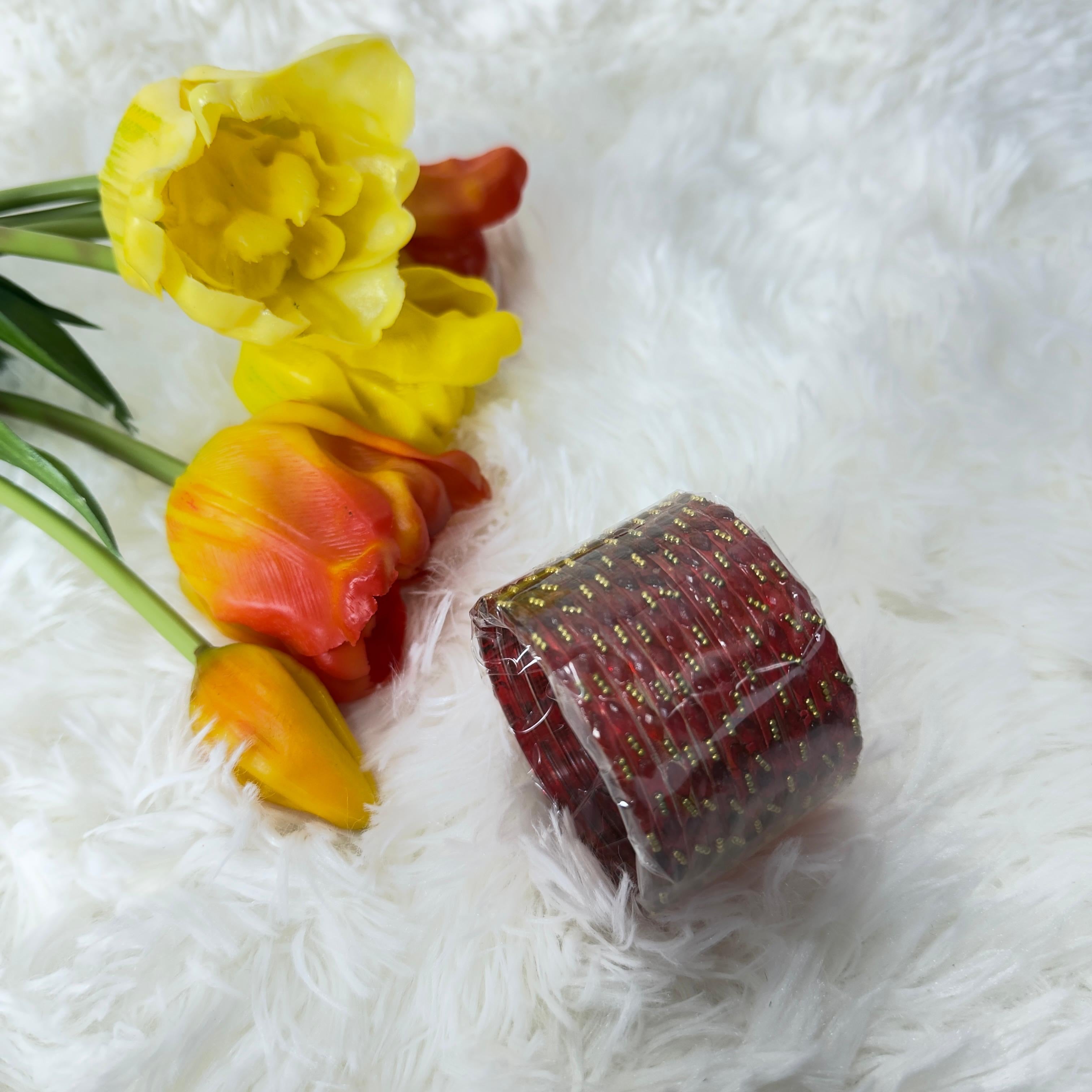 Raindrop dark red glass bangles