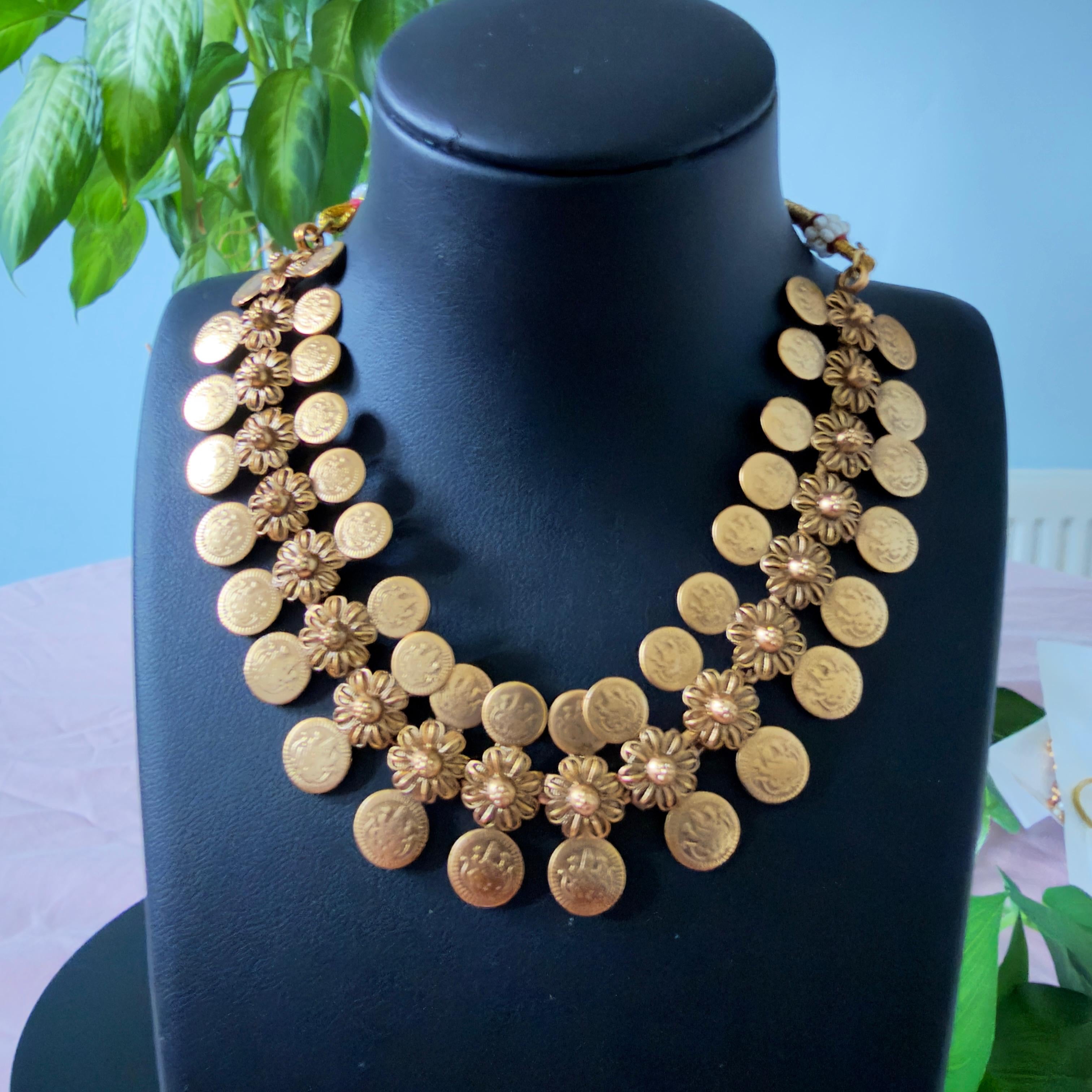 Floral Coin Design Traditional Jewellery Necklace