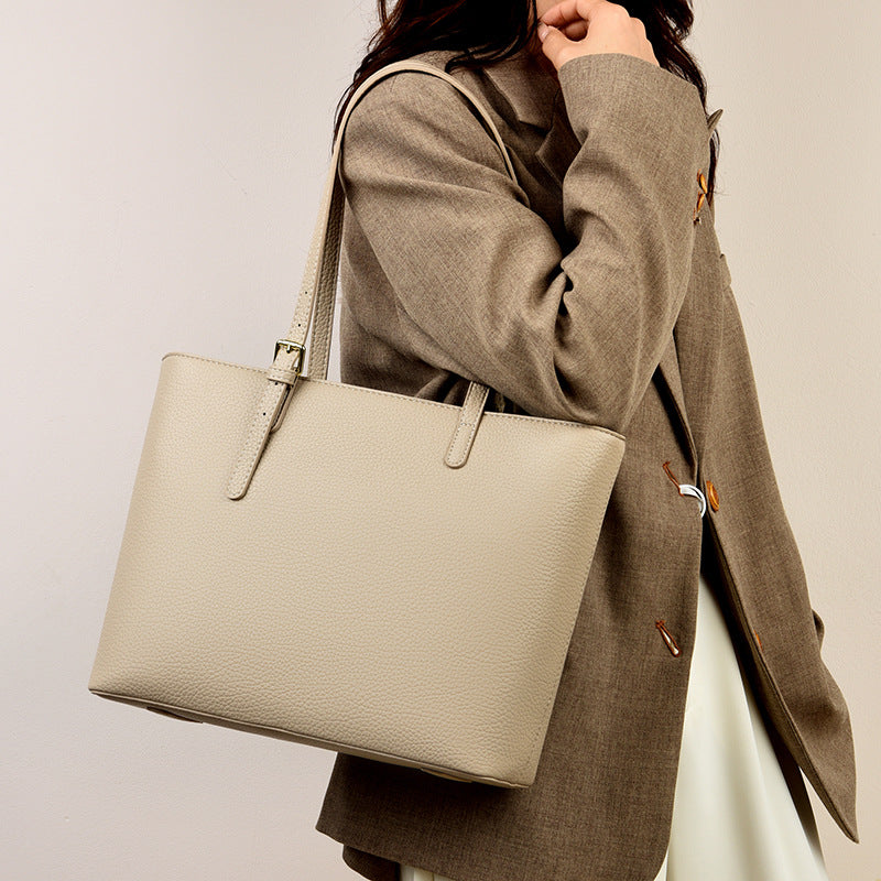 Casual And Versatile Commuter Large Capacity Shoulder Bag