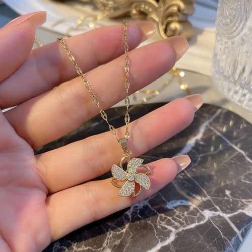 18k Gold Plated Pinwheel Necklace – Anti-Tarnish 316L Stainless Steel