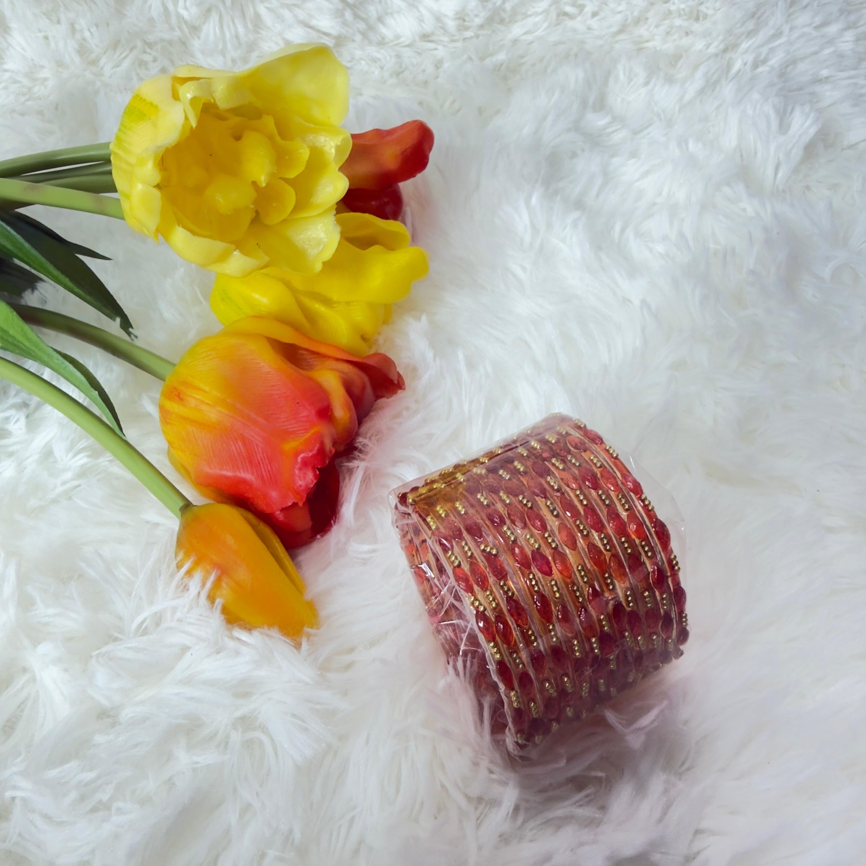 Raindrop red glass bangles