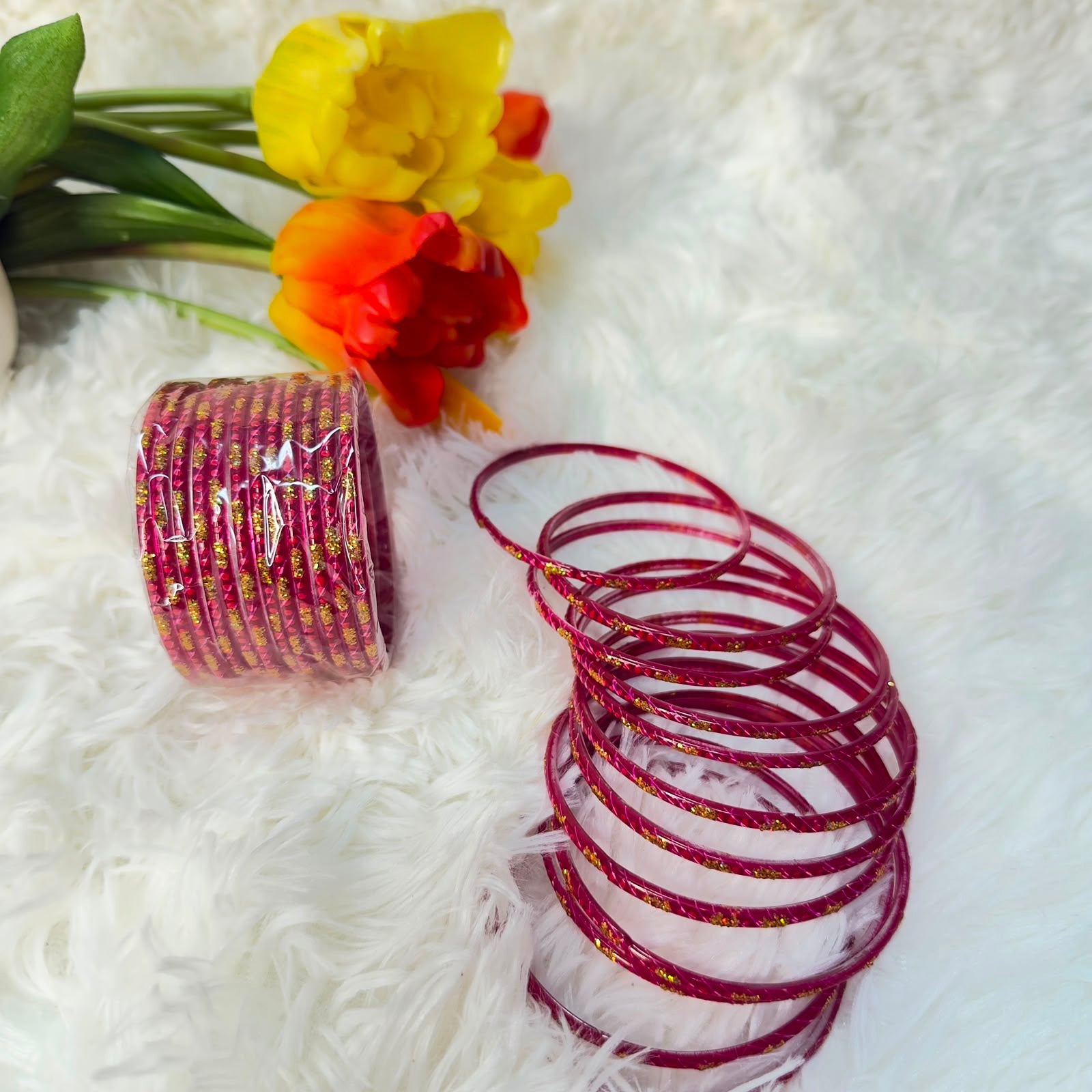 Glitter magenta glass bangles