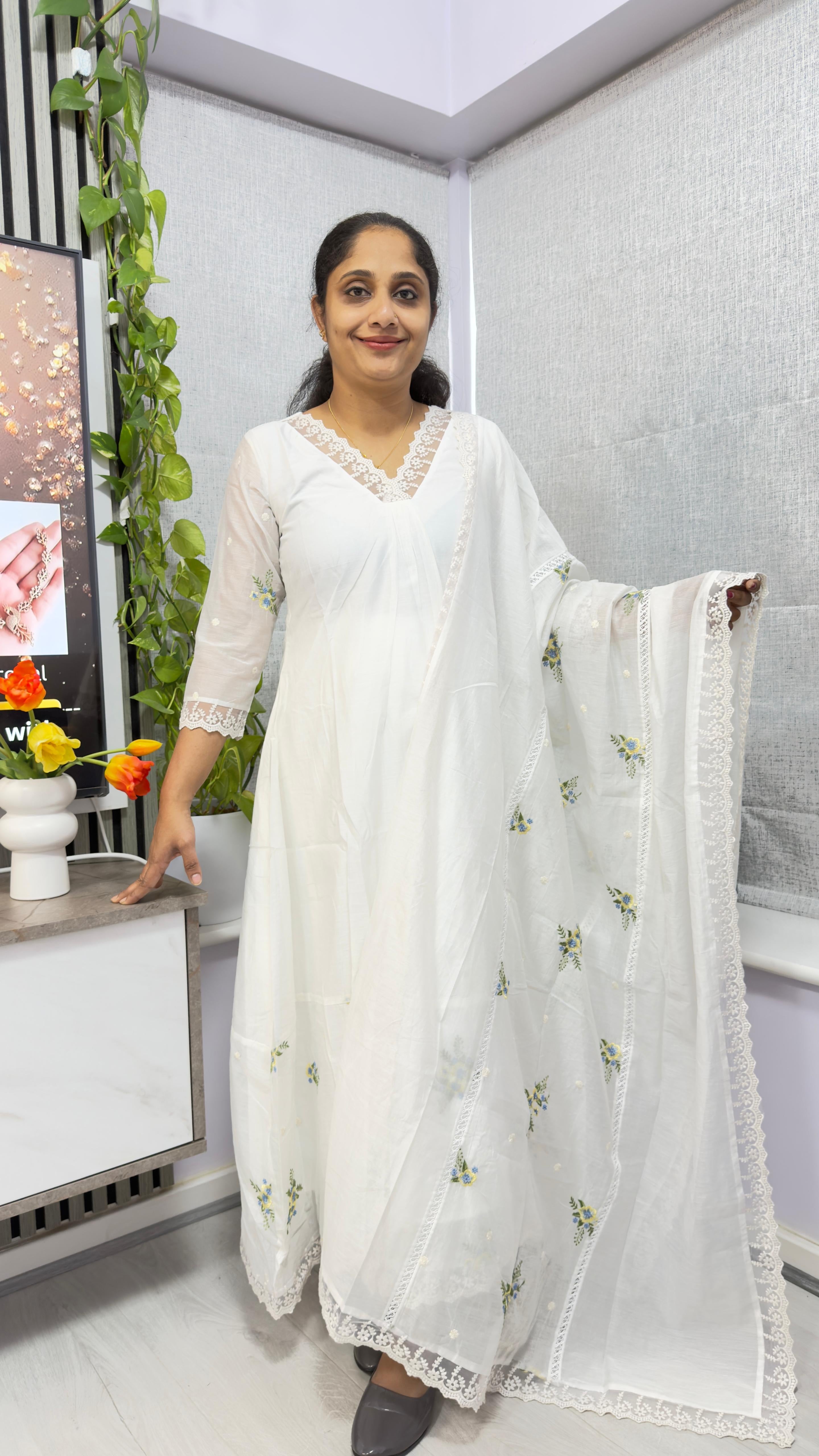Elegant Mul Chanderi Embroidered Three-Piece Salwar Set with Lace Accents-OFF WHITE