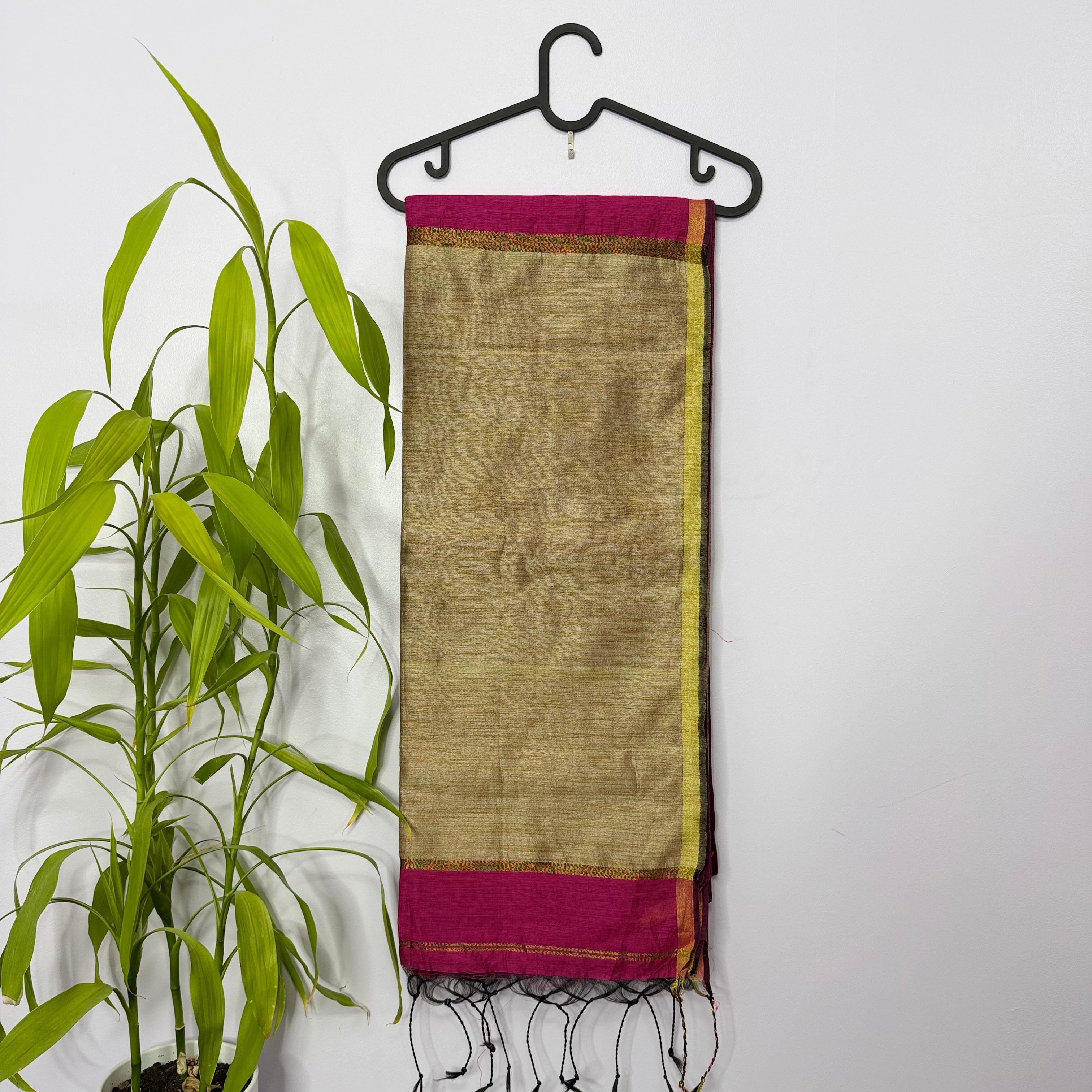 Sophisticated Beige & Deep Pink Mul Cotton Saree with Zari Detail