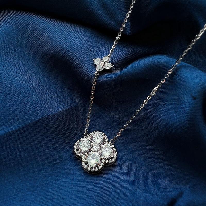 S925 Sterling Silver Flower Necklace – Platinum Plated with 5A Zirconia Stones