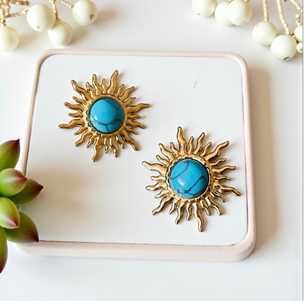 18K Gold Plated Rhinestone Statement Stud Earrings – 316L Stainless Steel Waterproof Hypoallergenic Sparkling Earrings