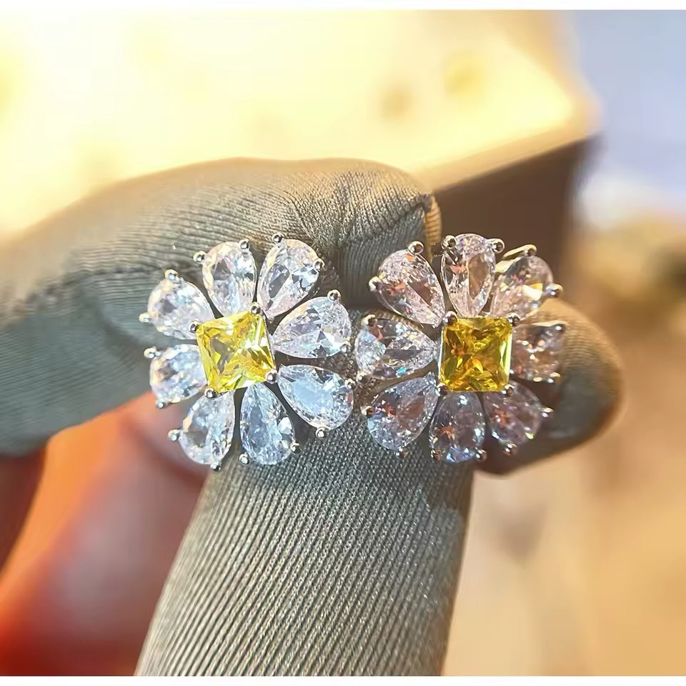 Platinum-Plated 5A Cubic Zirconia Stud Earrings – Elegant Statement White Copper Jewelry